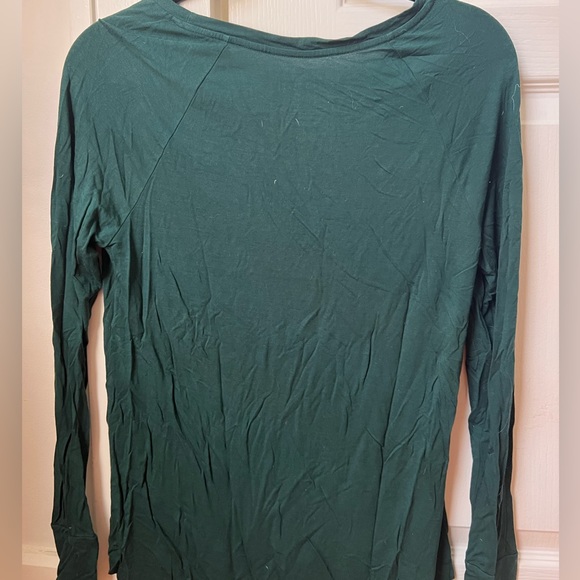 American Eagle Green Soft & Sexy Long Sleeve - Picture 2 of 3